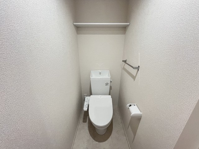 トイレ　同シリーズの他物件の写真です。