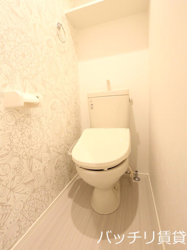 地下鉄東山線 中村日赤駅 徒歩9分 2階建 築8年のトイレ写真