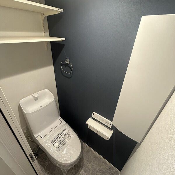 トイレ　落ち着いたトイレです