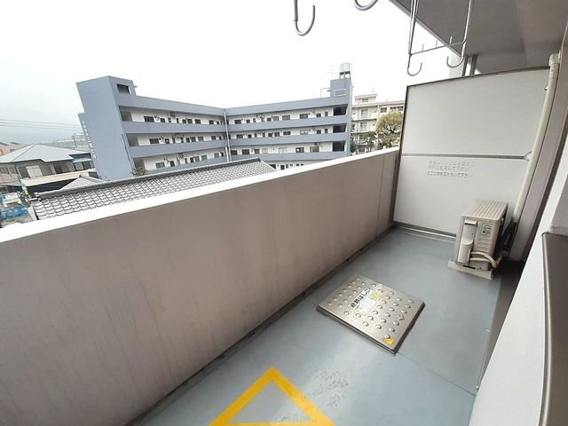 バルコニー　広々としたバルコニーです