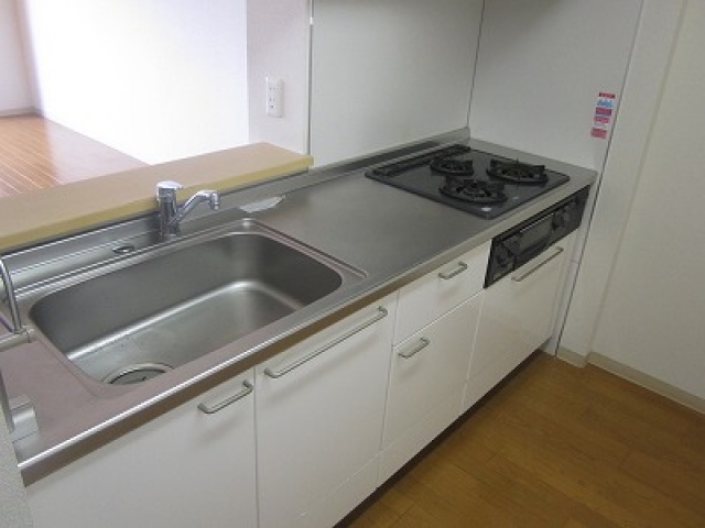 キッチン　※同物件別号室参考写真