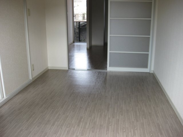タウニィーイシヅの内装写真