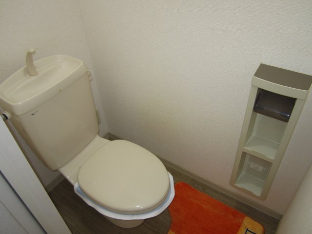 タウニィーイシヅのトイレ写真