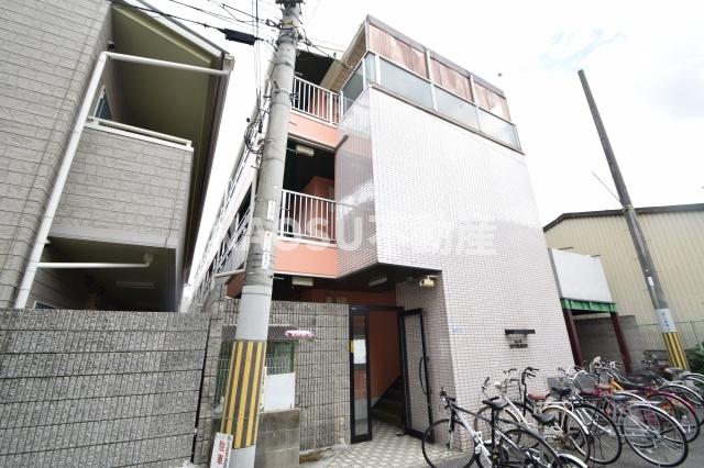 建物外観　外観は落ち着いています
