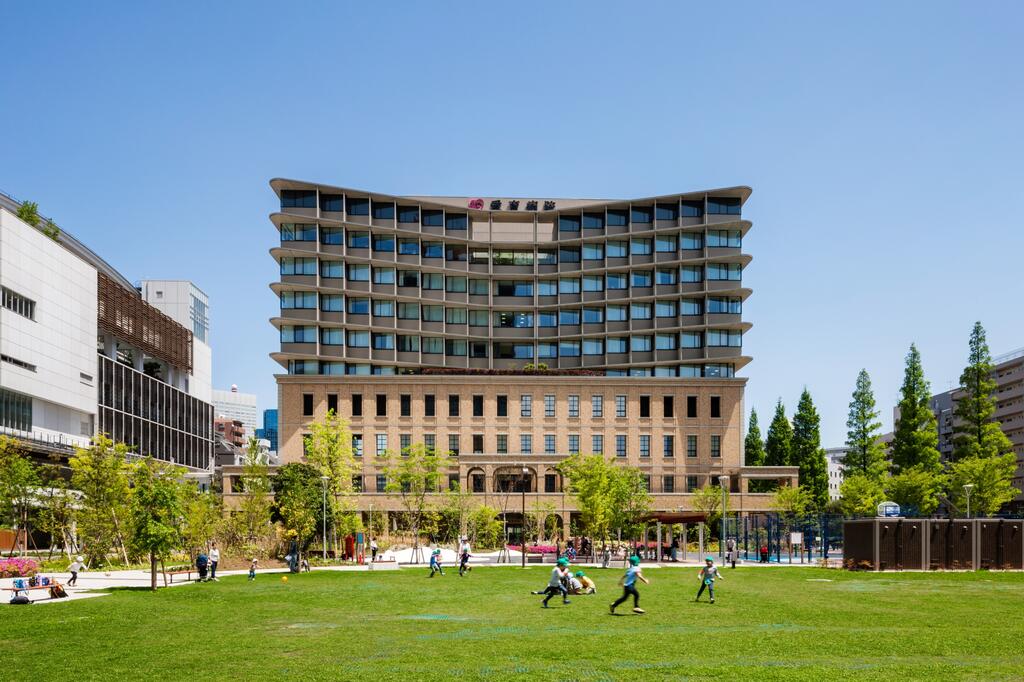 病院　社会福祉法人恩賜財団母子愛育会総合母子保健センター愛育病院（病院）まで571m