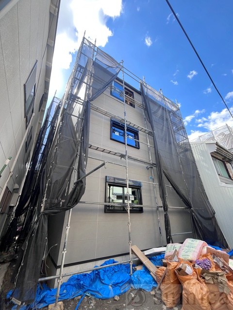 建物外観　便利な立地の新築ハイツです♪