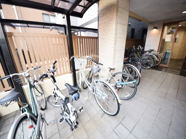 駐車場　グランドハイツ玉造　駐輪場