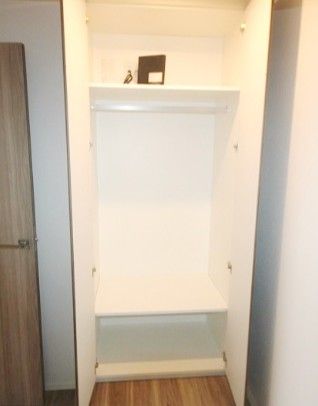 収納　参考写真：別部屋タイプ