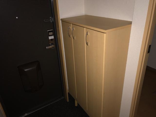 玄関　収納