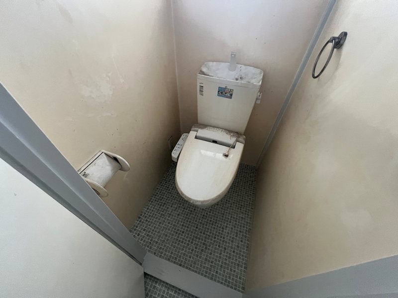 埼玉高速鉄道 南鳩ケ谷駅 徒歩28分 1階建 築51年のトイレ写真
