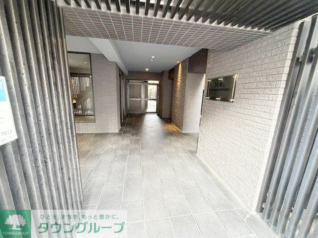 エントランス　エントランス