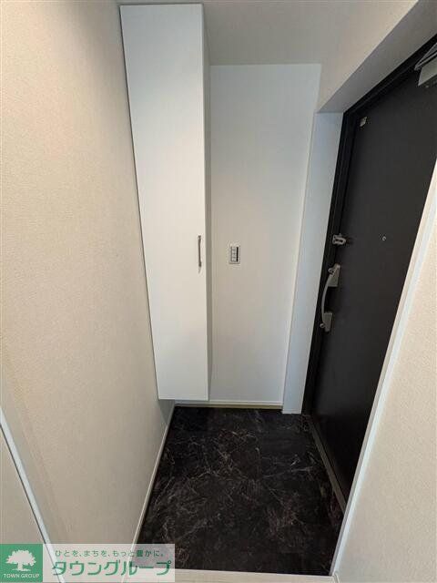 玄関　※別部屋参考写真※