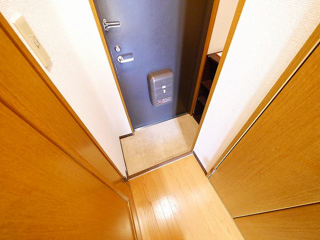 アーバンヒルIIの玄関写真