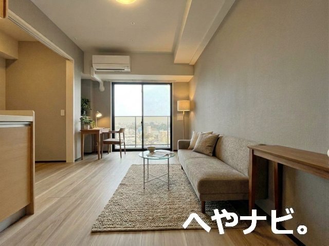 居室・リビング　※現況優先、家具等はAI加工によるイメージ画像です。