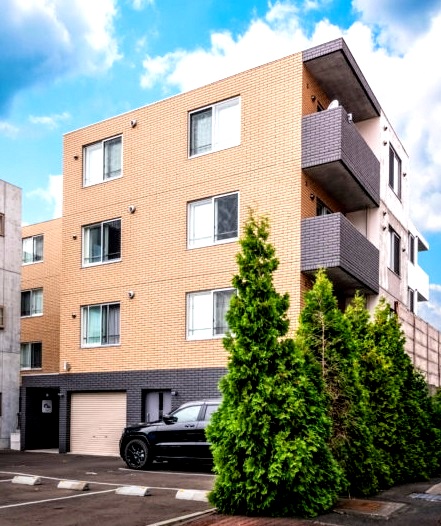 建物外観　広々１６帖リビングの２ＬＤＫマンションです♪