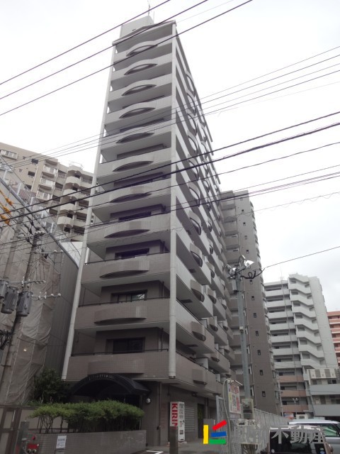 エステートモア天神AXISの外観写真