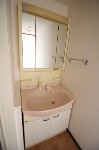 洗面設備　他号室参考写真