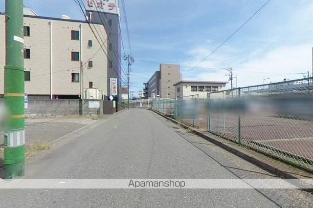 その他　前面道路（その他）まで0m