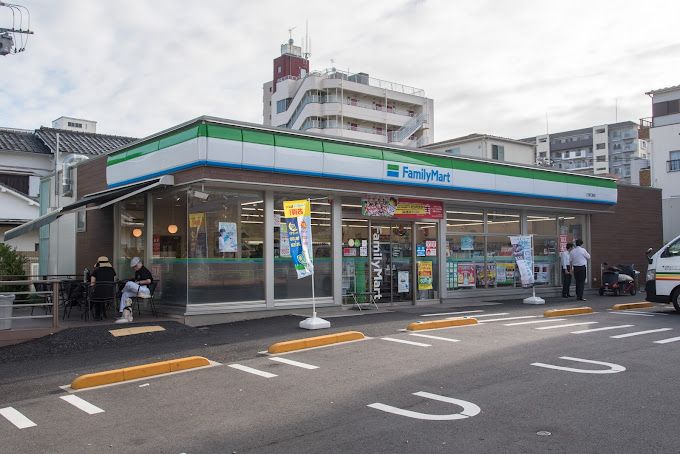 コンビニ　ファミリーマート 江東石島店（コンビニ）まで162m