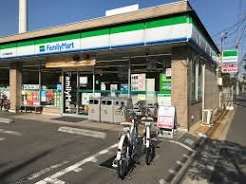 コンビニ　ファミリーマート 江戸川篠崎街道店（コンビニ）まで72m