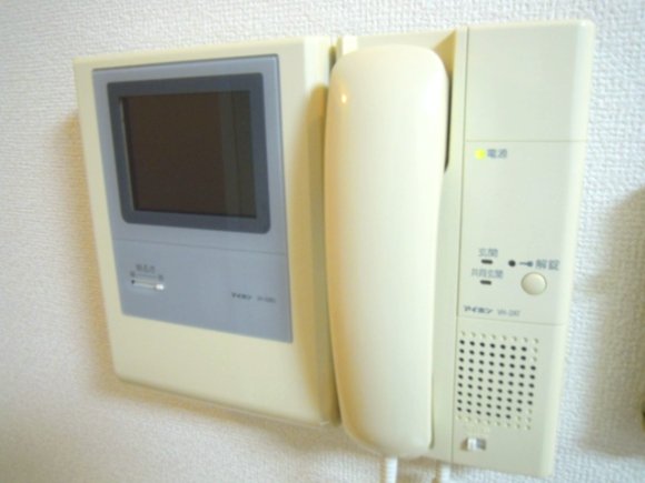 セキュリティ　モニター付インターホン。