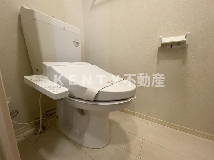 トイレ　303トイレ