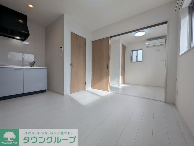 ベレガンス船橋の居間写真