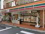 コンビニ　セブンイレブン（コンビニ）まで19m