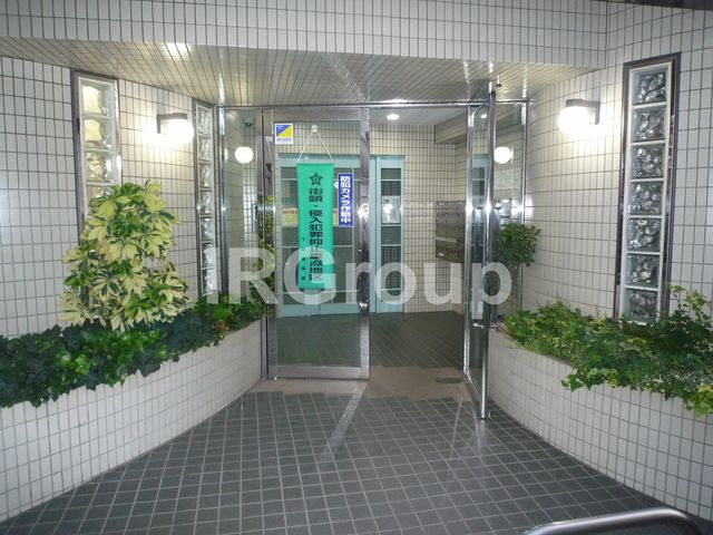 ジョイフル根岸の外観写真