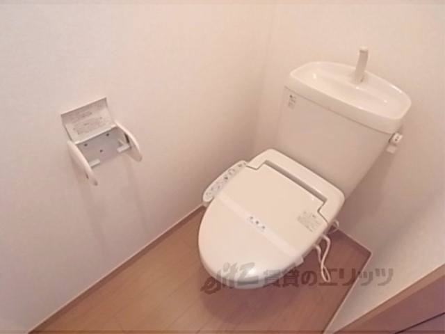 ハイウッドのトイレ写真