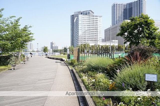 公園　豊洲六丁目第二公園（公園）まで755m