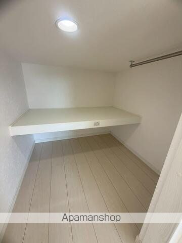 サンライズ富高 西の内装写真