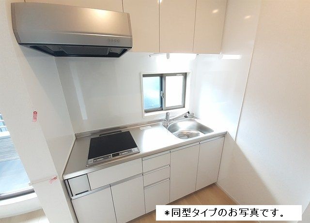 カーサ フィオーレ 十王のキッチン写真