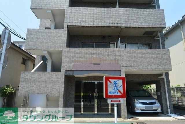 建物外観　★鉄筋コンクリート造の賃貸マンションです