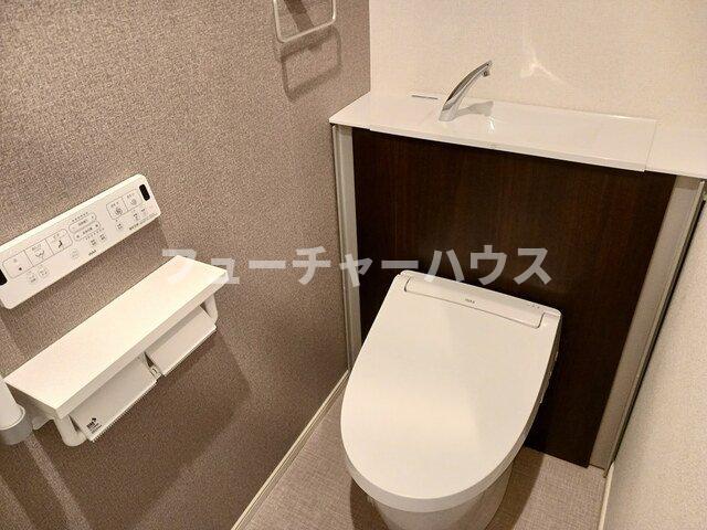 トイレ　トイレもきれいです