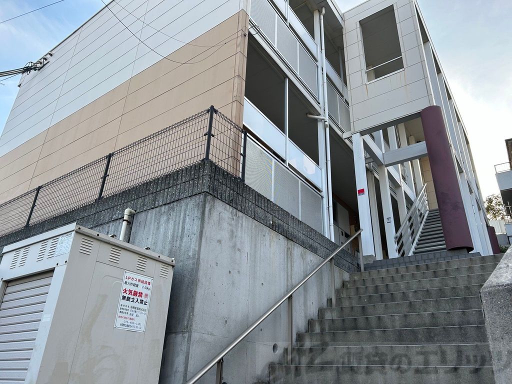 エントランス　外観