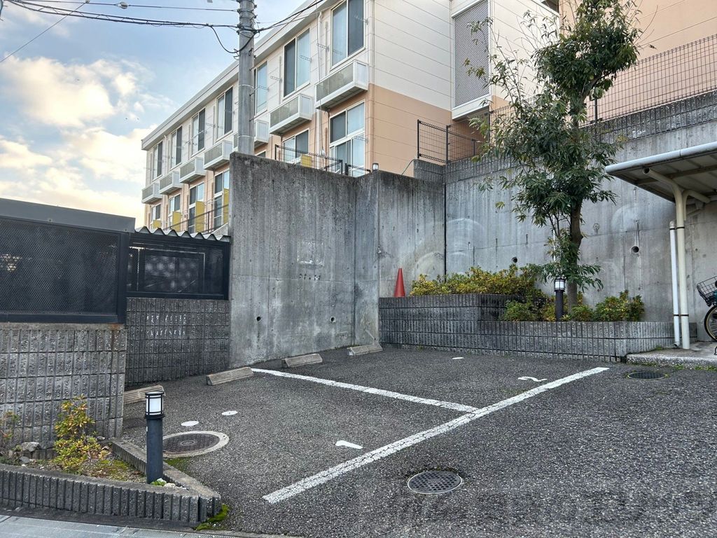 駐車場　共有部分