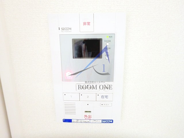 セキュリティ　モニター付きインターホンです。
