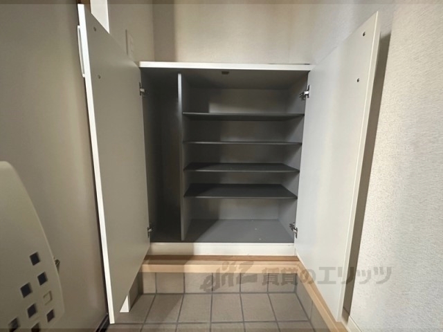 収納　下駄箱