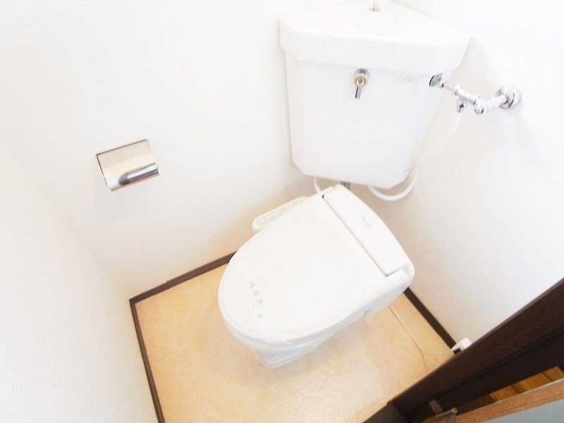 トイレ　別部屋参考写真