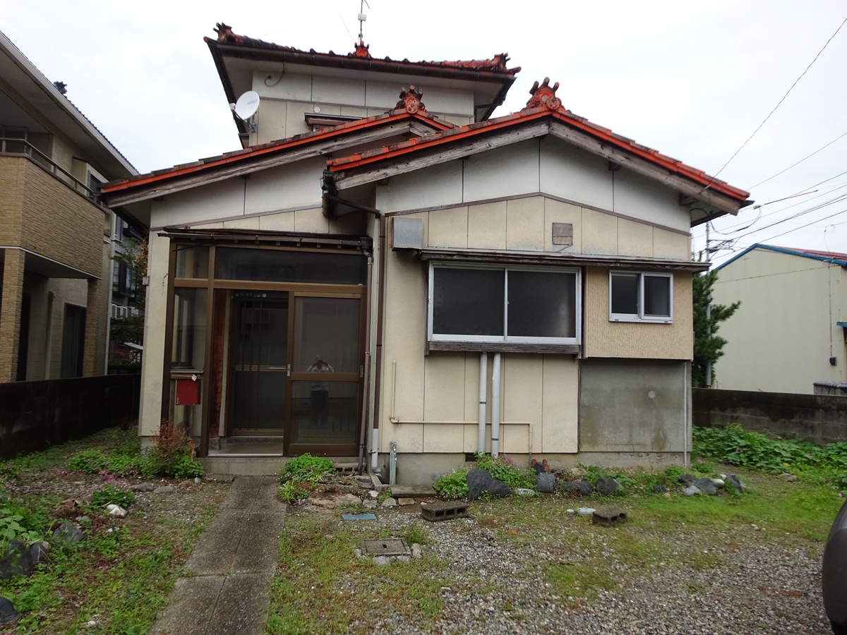 若葉町貸家