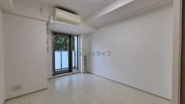 居室・リビング　別部屋の参考写真となります。