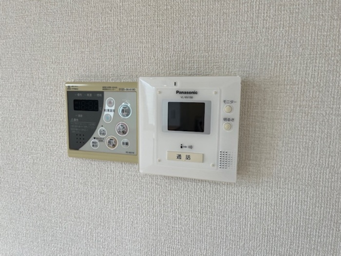セキュリティ　モニター付インターホン