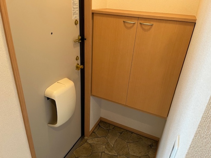 玄関　シューズボックス