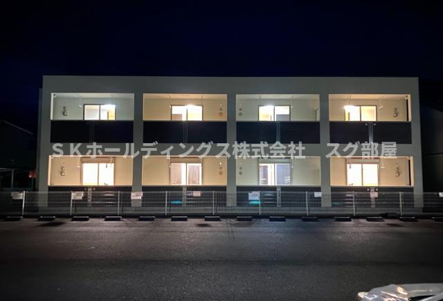 建物外観　外観写真（夜）