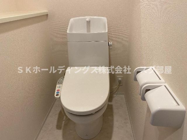 トイレ　トイレ