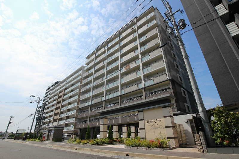 建物外観　当店に隣接します！心の踊るお洒落な外観です♪