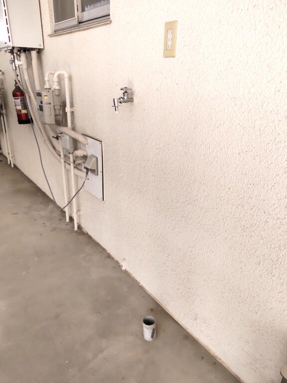 その他設備　共用通路の洗濯機置場