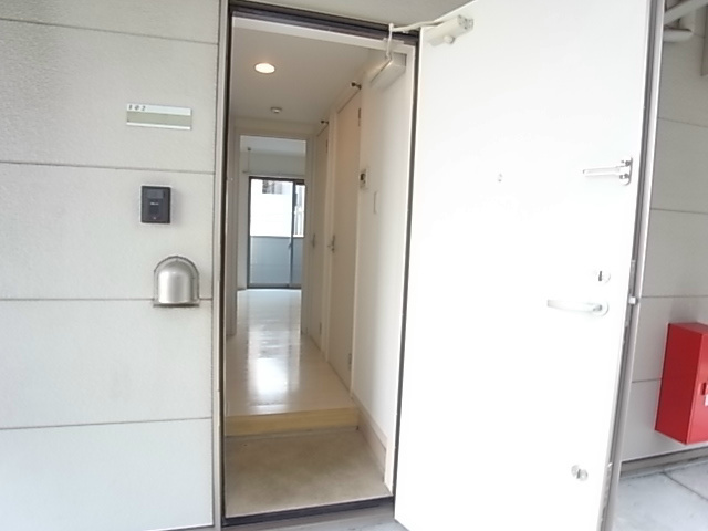 玄関　別部屋参考写真