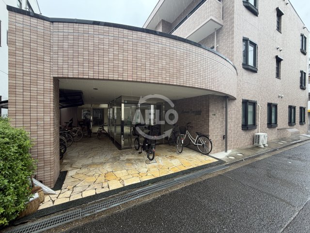 エントランス　エントランス